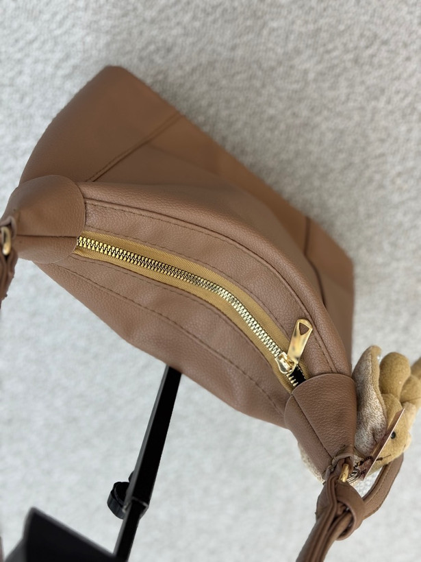 کیف چلسی سایز متوسط مناسب روزمره و دانشگاه