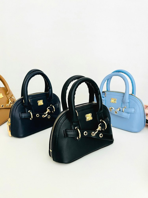 کیف شیک miumiu